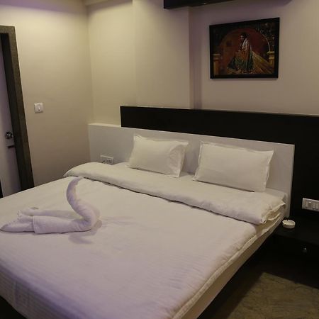 Hotel Marwar Excellency Mahamandir Exterior photo