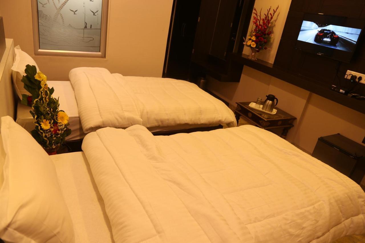 Hotel Marwar Excellency Mahamandir Exterior photo